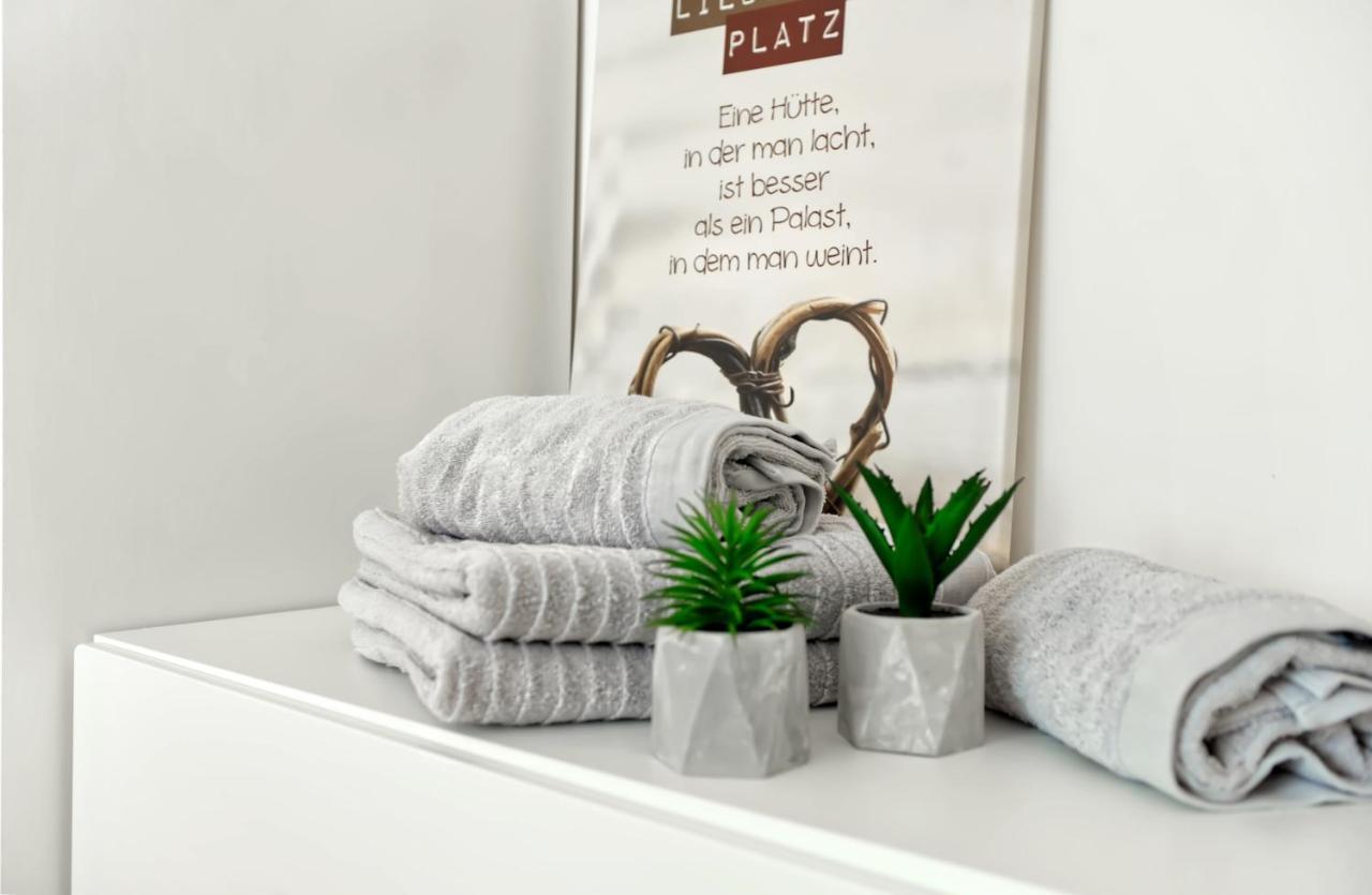 Modern Wohnen I Smart Tv I Terrasse I 2X Parkplatz I 2 Schlafzimmer I 6 Schlafplaetze Бад-Эйнхаузен Экстерьер фото